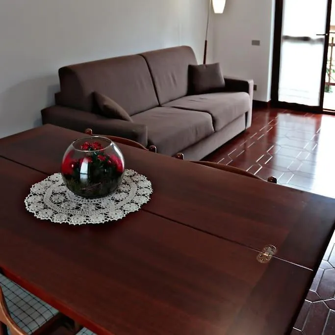 Ampio Appartamento A 5 Minuti Da Rho-Fiera Milano Cornaredo Apartment