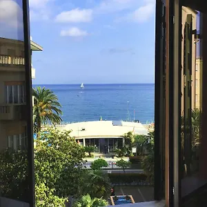 https://le-finestre-sul-mare.hotelitalianriviera.com
